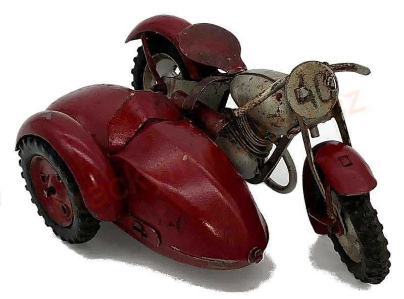 Motorka se sajdkárou