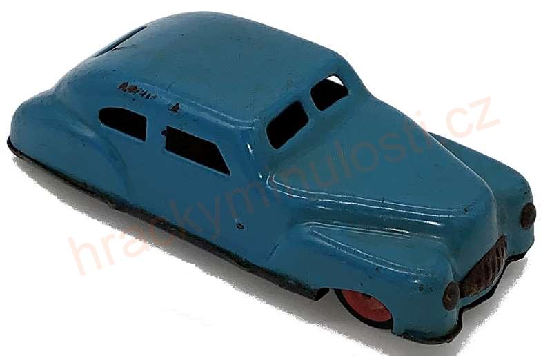 Auto 8