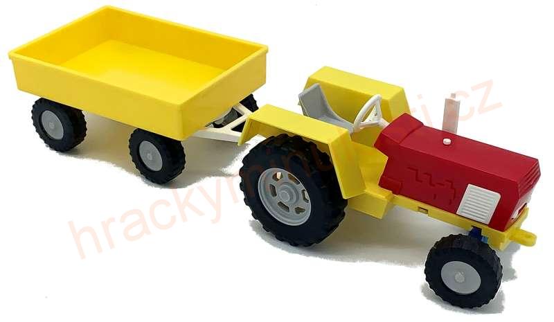 Traktor s vlekem