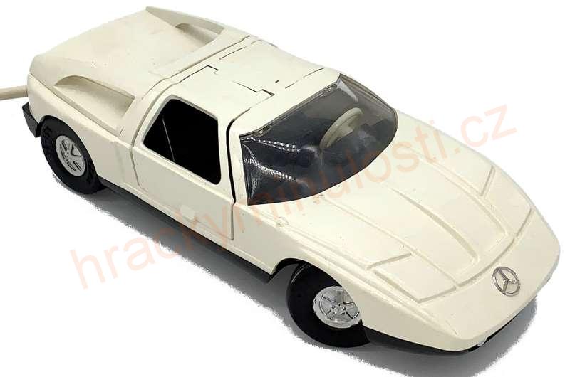 Mercedes C 111 s dálkovým ovládáním