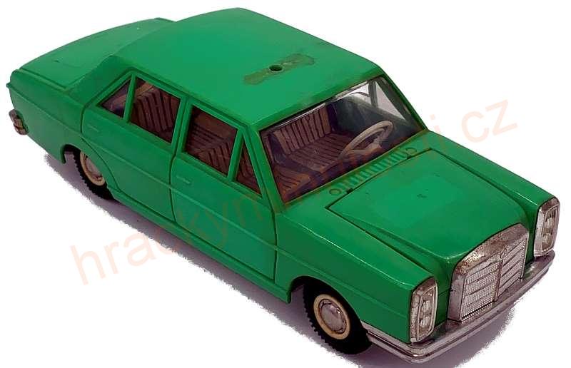 Mercedes 250 na bowden a TAXI na setrvačník